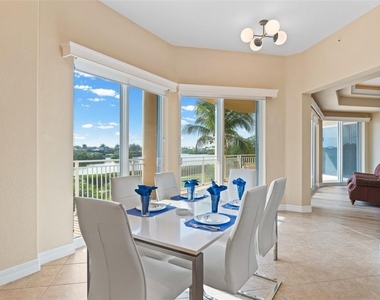 6100 Jessie Harbor Drive - Photo Thumbnail 38