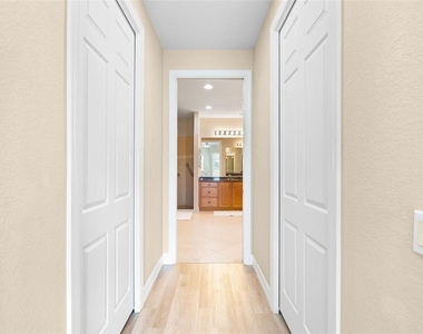 6100 Jessie Harbor Drive - Photo Thumbnail 26
