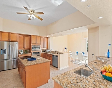 6100 Jessie Harbor Drive - Photo Thumbnail 34
