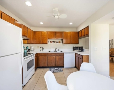 1626 Brookhouse Drive - Photo Thumbnail 11
