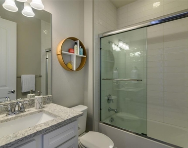 12203 Seabrook Avenue - Photo Thumbnail 20