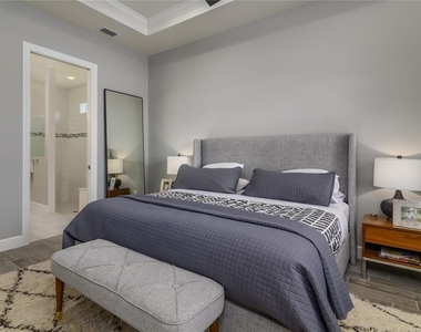 12203 Seabrook Avenue - Photo Thumbnail 15