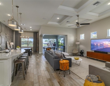 12203 Seabrook Avenue - Photo Thumbnail 5
