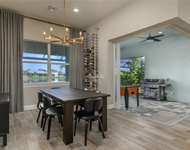 12203 Seabrook Avenue - Photo Thumbnail 13