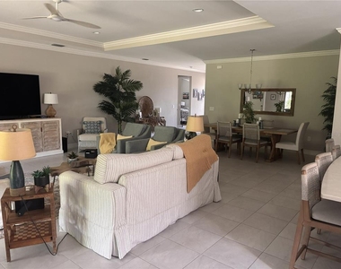 288 Toscavilla Boulevard - Photo Thumbnail 7