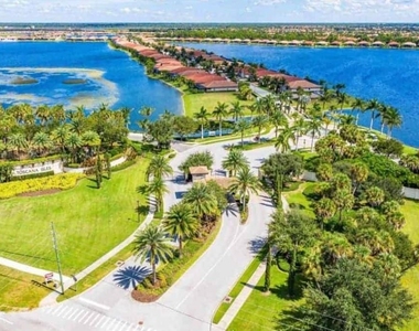288 Toscavilla Boulevard - Photo Thumbnail 30