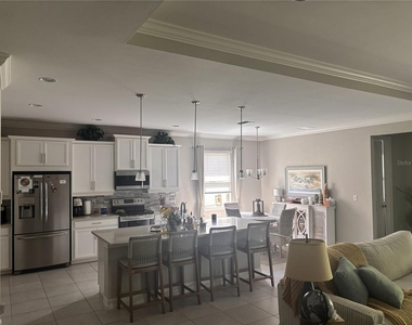 288 Toscavilla Boulevard - Photo Thumbnail 4