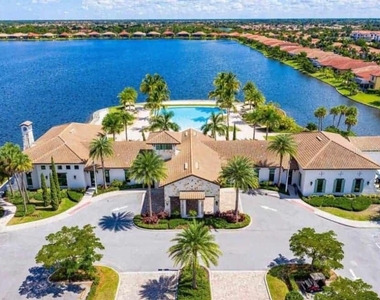 288 Toscavilla Boulevard - Photo Thumbnail 29