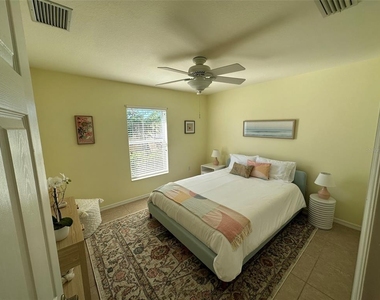 4580 Crystal Road - Photo Thumbnail 10