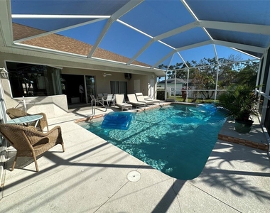 4580 Crystal Road - Photo Thumbnail 16
