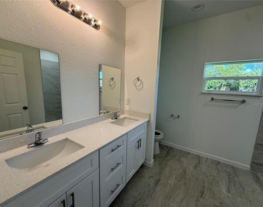 1392 Alabelle Lane - Photo Thumbnail 7