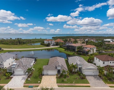 5504 Title Row Drive - Photo Thumbnail 2
