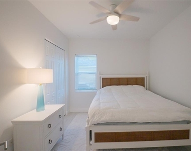 5504 Title Row Drive - Photo Thumbnail 24