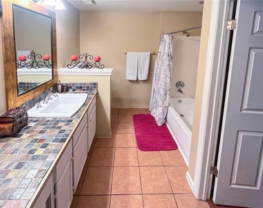 4009 Crockers Lake Boulevard - Photo Thumbnail 7