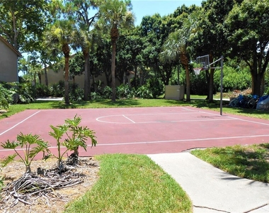 4009 Crockers Lake Boulevard - Photo Thumbnail 15