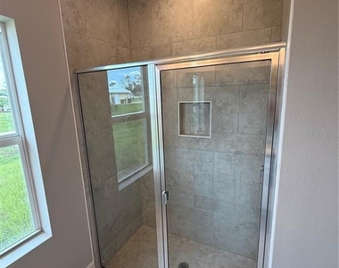 2307 Zuyder Terrace - Photo Thumbnail 9