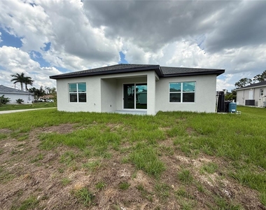 2307 Zuyder Terrace - Photo Thumbnail 16