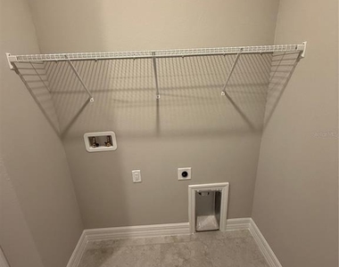 2307 Zuyder Terrace - Photo Thumbnail 13
