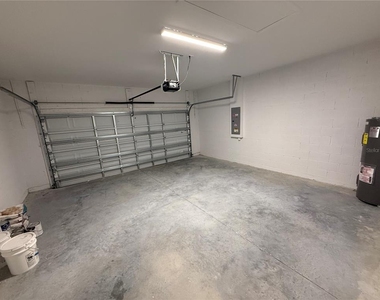 2307 Zuyder Terrace - Photo Thumbnail 15