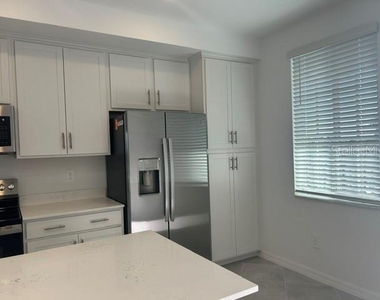17570 Opal Sand Drive - Photo Thumbnail 3