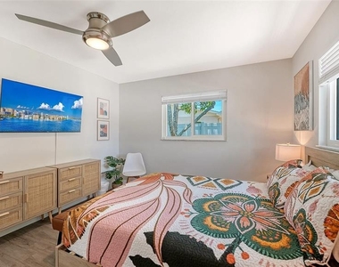 1302 Mango Avenue - Photo Thumbnail 29