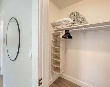 1302 Mango Avenue - Photo Thumbnail 37