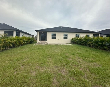 55 Boundary Boulevard - Photo Thumbnail 18