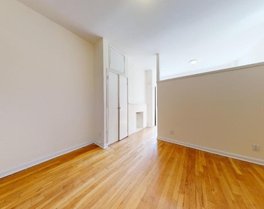 1427 York Avenue Apartment 0E - Photo Thumbnail 2
