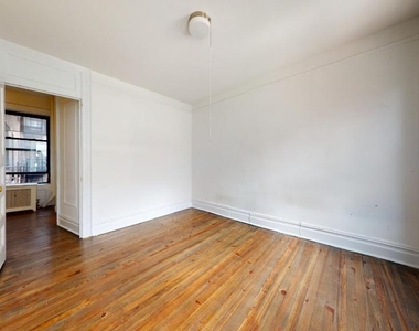 1427 York Avenue Apartment 2C - Photo Thumbnail 3