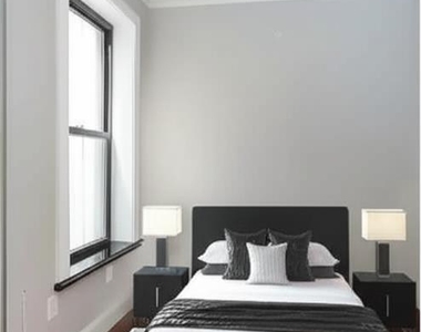 314 East 106th Street Apartment 11 - Photo Thumbnail 2