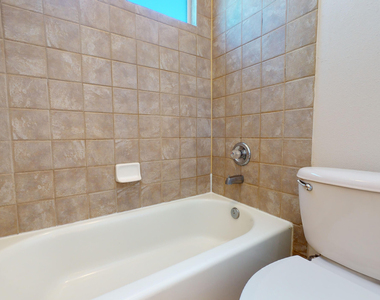 6256 Escondido Drive - Photo Thumbnail 29