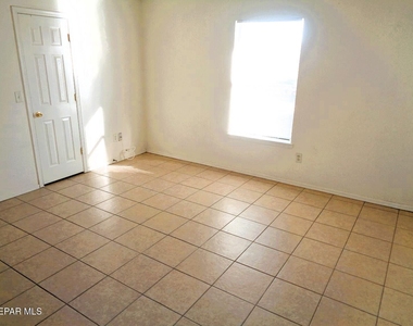 12529 Tierra Norte Road - Photo Thumbnail 12