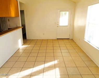 12529 Tierra Norte Road - Photo Thumbnail 5