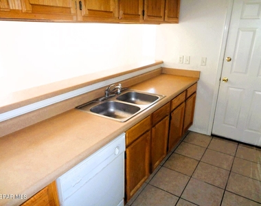 12529 Tierra Norte Road - Photo Thumbnail 8