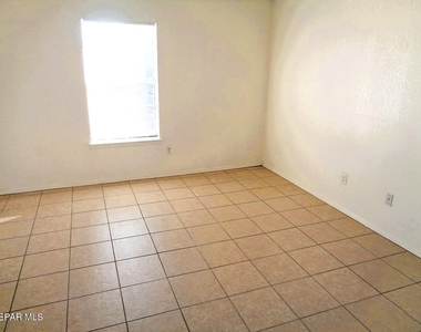 12529 Tierra Norte Road - Photo Thumbnail 10