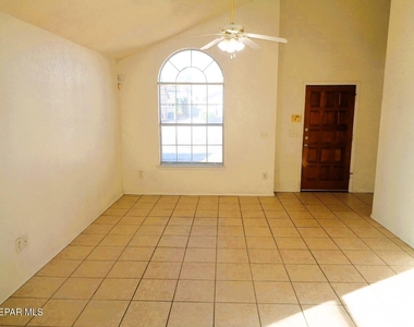 12529 Tierra Norte Road - Photo Thumbnail 2