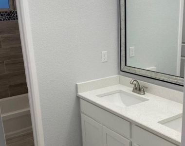 837 Magnolia Park Street - Photo Thumbnail 8