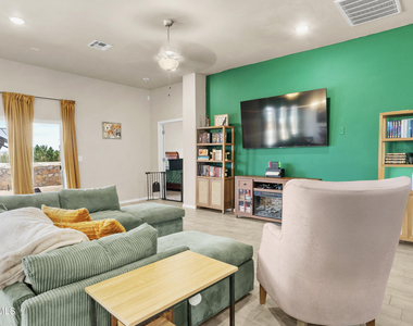 12061 Hidden Gardens Place - Photo Thumbnail 3