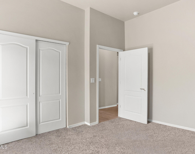 12061 Hidden Gardens Place - Photo Thumbnail 14