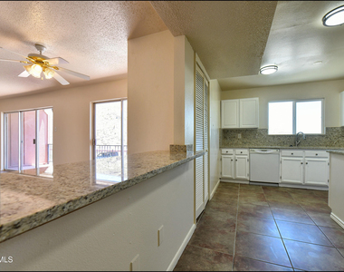 4800 N Stanton Street - Photo Thumbnail 29