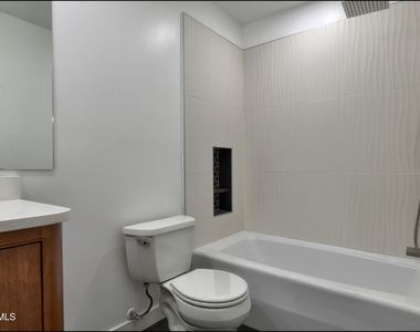 4800 N Stanton Street - Photo Thumbnail 44