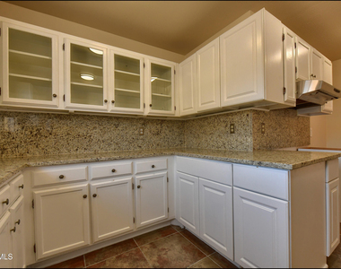 4800 N Stanton Street - Photo Thumbnail 33