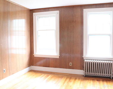 28 Cottage Street - Photo Thumbnail 8