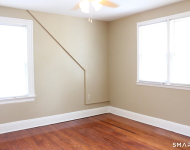 28 Cottage Street - Photo Thumbnail 6