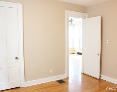 28 Cottage Street - Photo Thumbnail 12