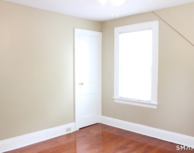 28 Cottage Street - Photo Thumbnail 7