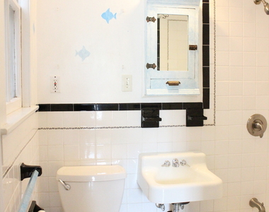 28 Cottage Street - Photo Thumbnail 13