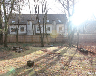 16 Woodland Street - Photo Thumbnail 12
