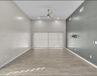 13729 Lago Vista Avenue - Photo Thumbnail 30