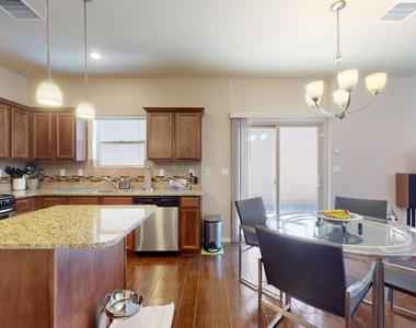 6689 Red Canyon Sage Lane - Photo Thumbnail 11